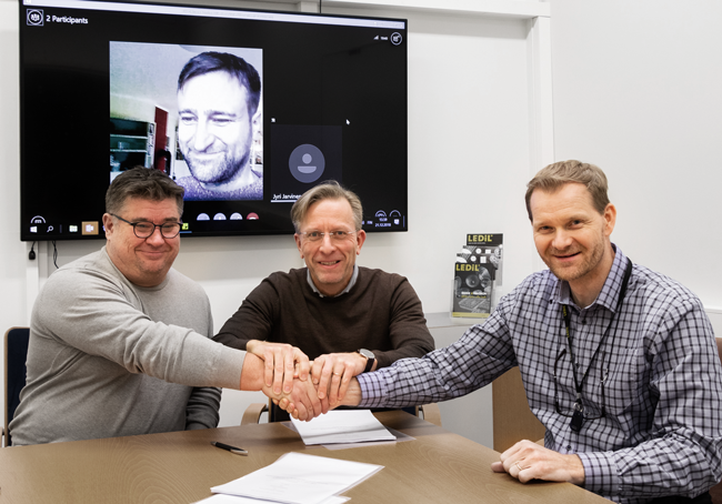 NEWS LEDiL acquiries